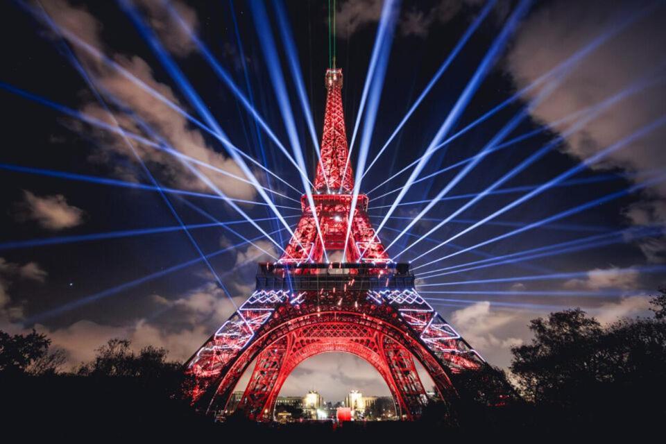 Home Paris Tour Eiffel Bagian luar foto