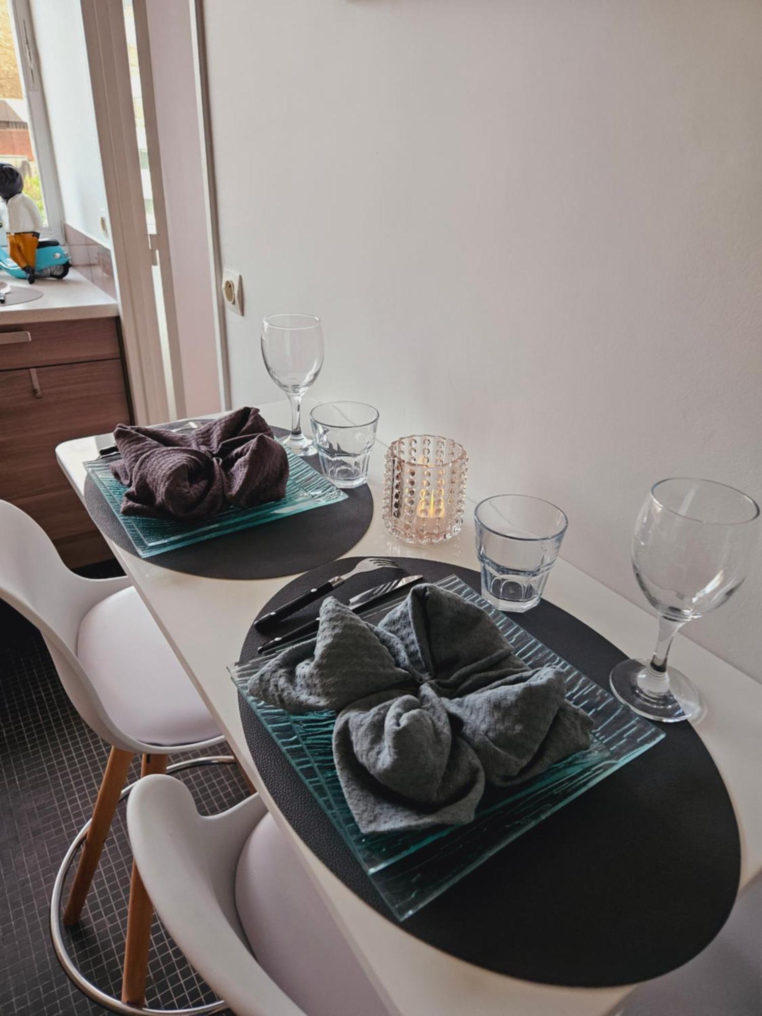 Home Paris Tour Eiffel Bagian luar foto