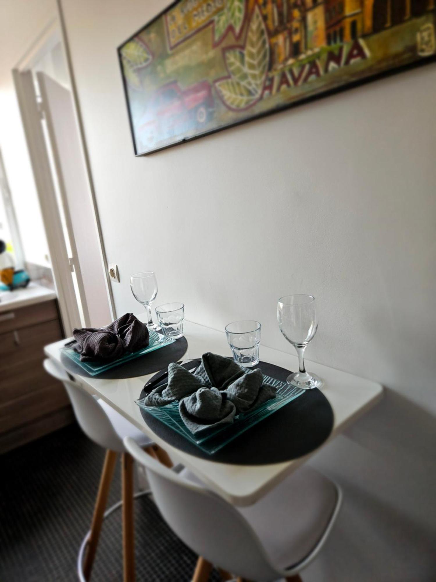 Home Paris Tour Eiffel Bagian luar foto