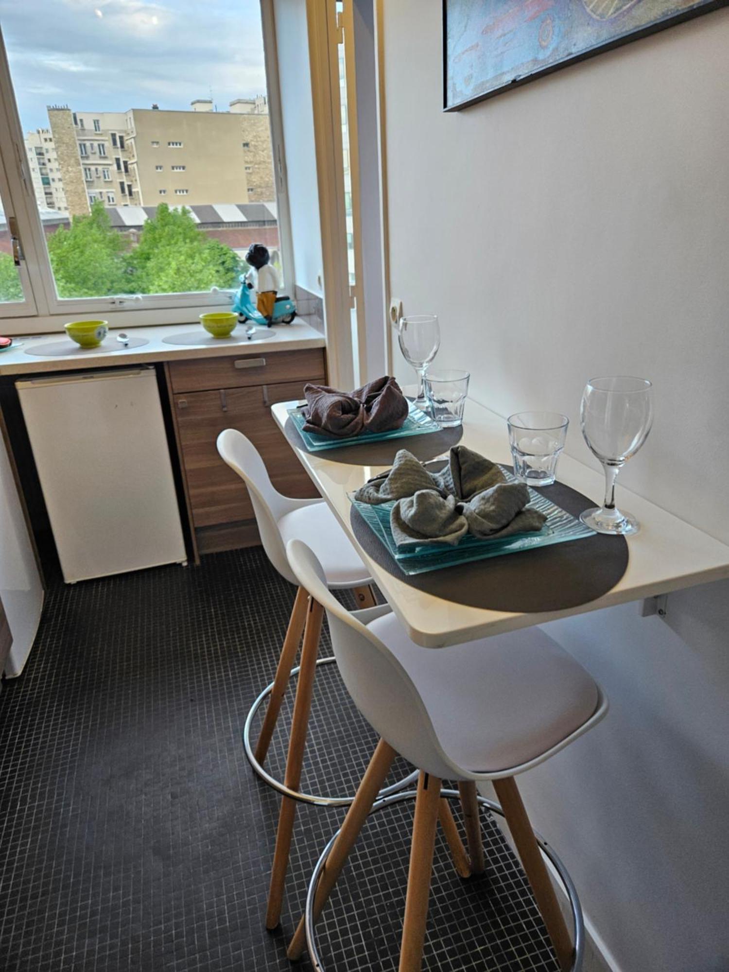 Home Paris Tour Eiffel Bagian luar foto